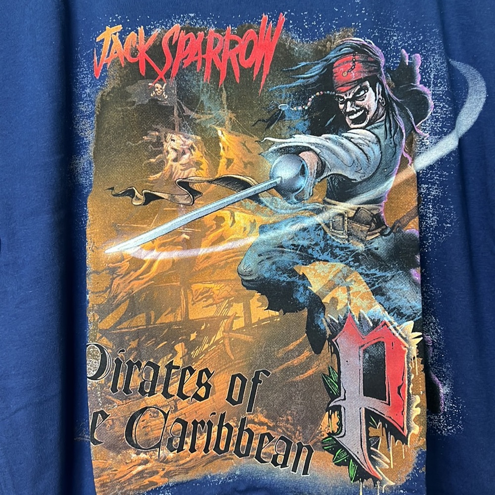 Disney T Shirt Jack Sparrow Pirates of the Caribbean Size L